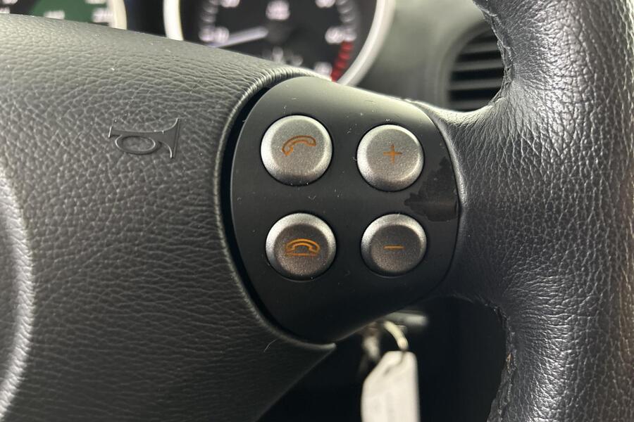 Mercedes-Benz SLK vaihtoauto