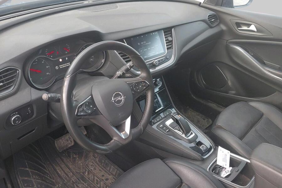 Opel Grandland vaihtoauto