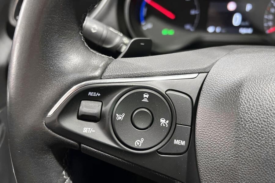 Opel Grandland vaihtoauto