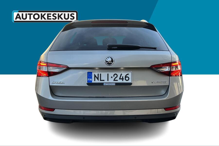 Skoda Superb vaihtoauto