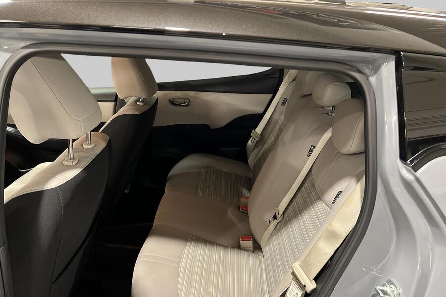 Nissan Leaf vaihtoauto