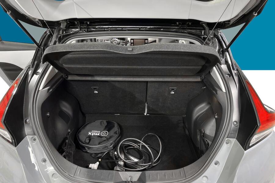 Nissan Leaf vaihtoauto
