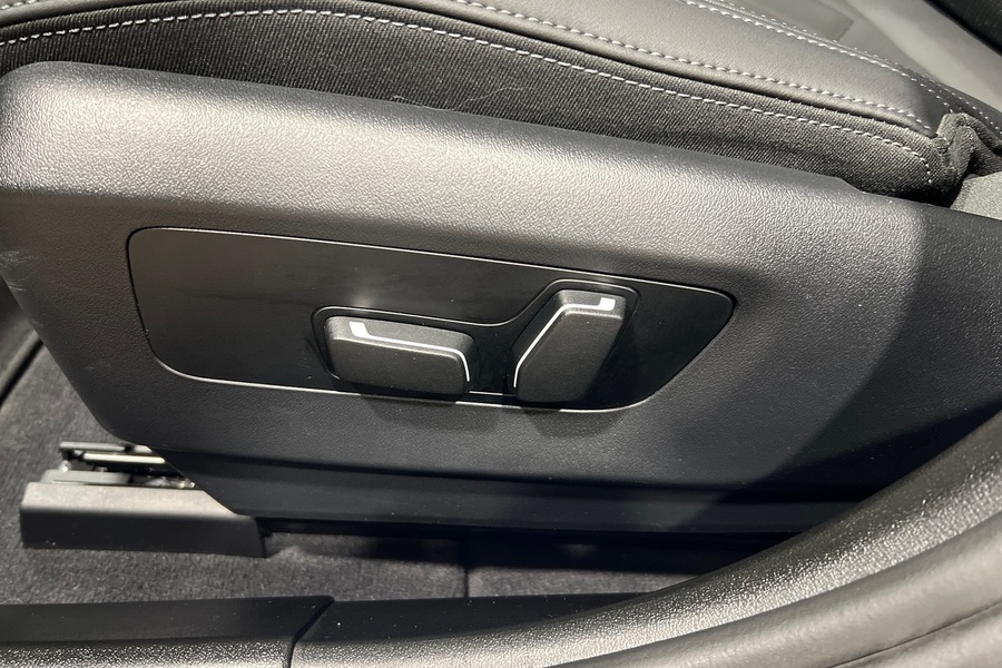 BMW i5 M60 vaihtoauto