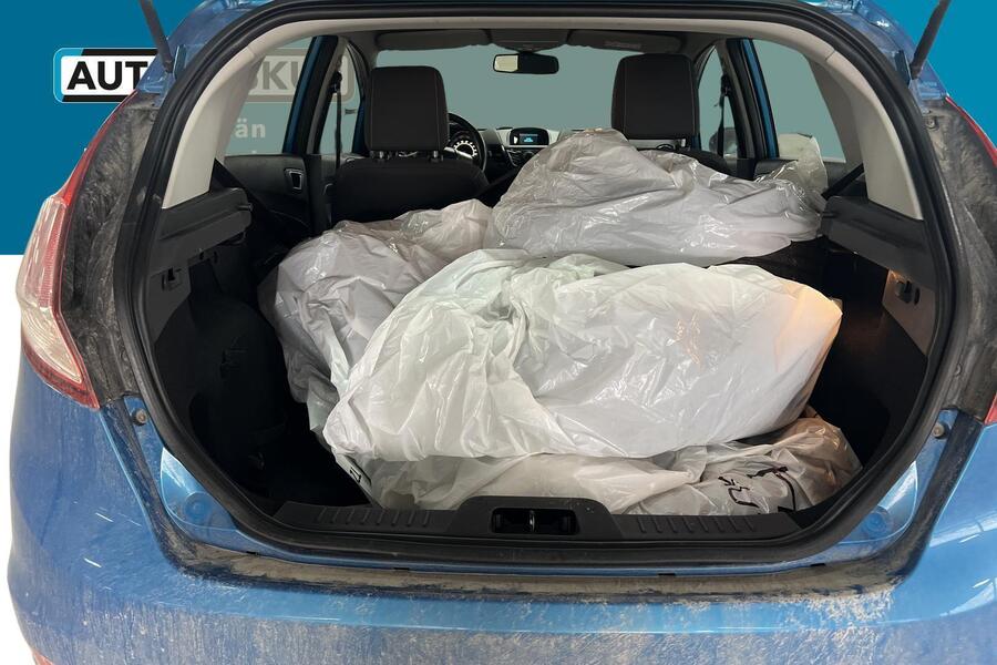 Ford Fiesta vaihtoauto