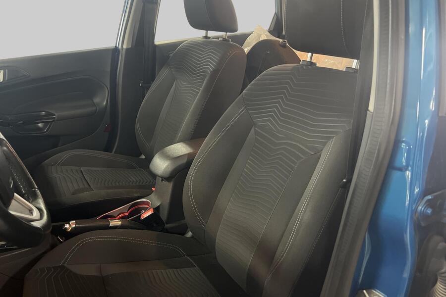 Ford Fiesta vaihtoauto