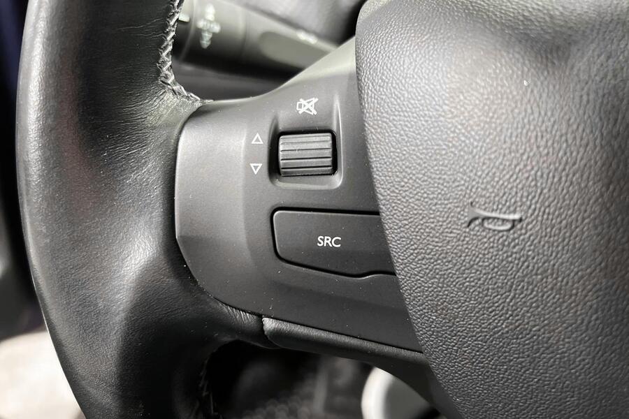 Peugeot 208 vaihtoauto