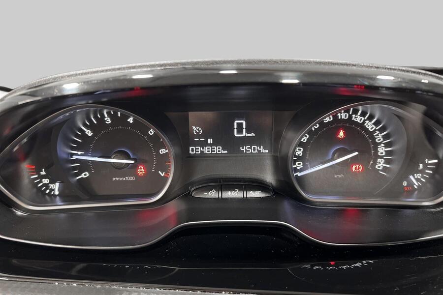 Peugeot 208 vaihtoauto