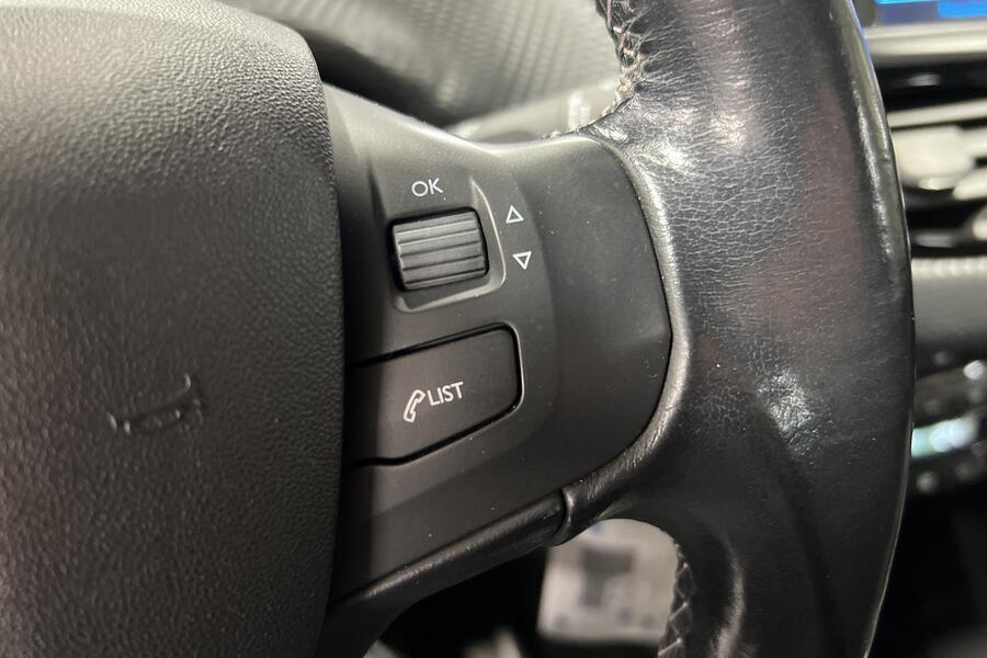 Peugeot 208 vaihtoauto