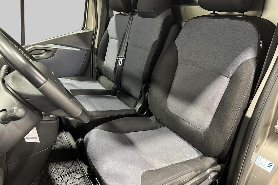 Opel Vivaro vaihtoauto