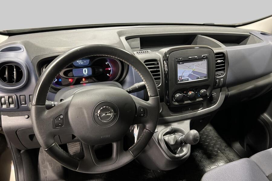 Opel Vivaro vaihtoauto