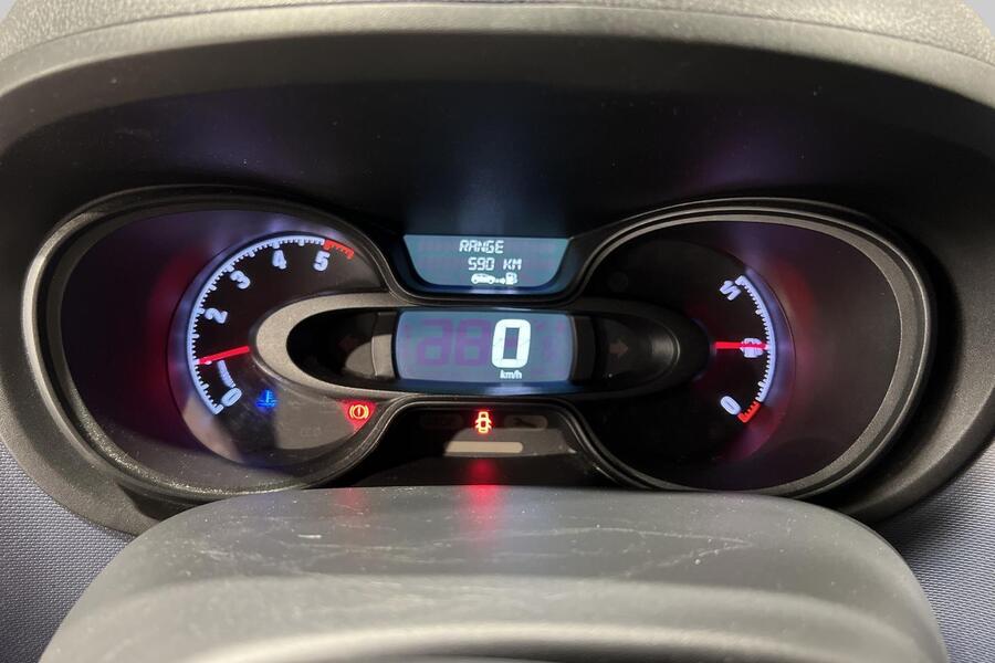 Opel Vivaro vaihtoauto