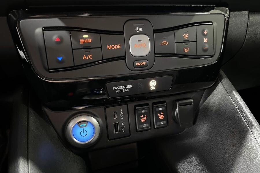 Nissan Leaf vaihtoauto