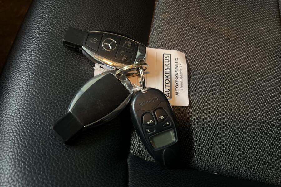 Mercedes-Benz E vaihtoauto