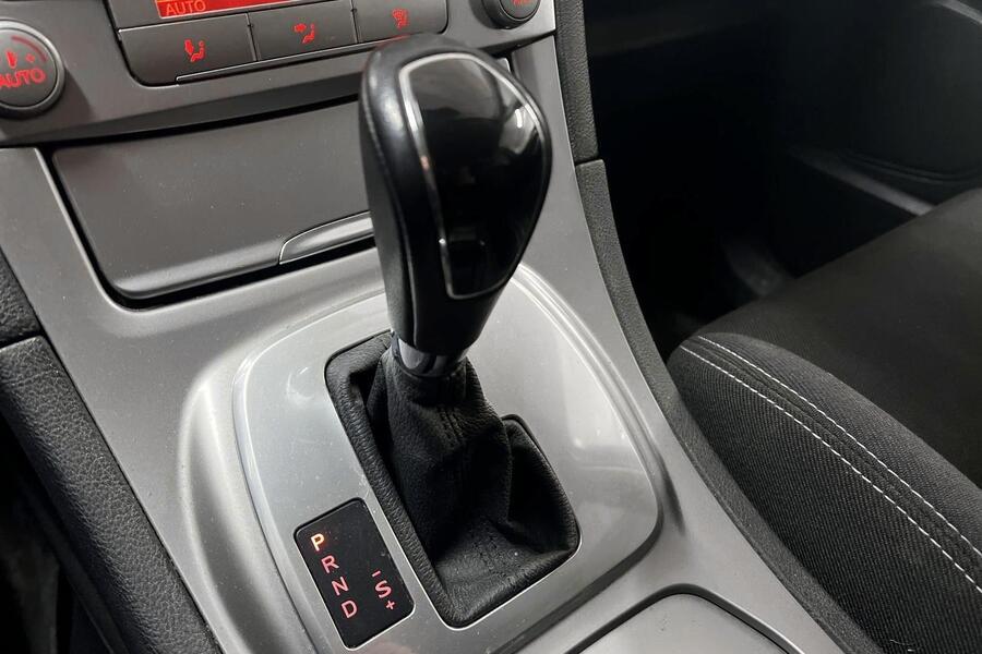 Ford S-MAX vaihtoauto