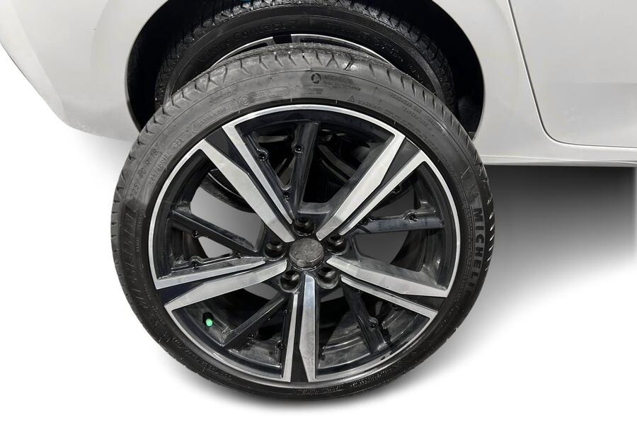 Peugeot 308 vaihtoauto