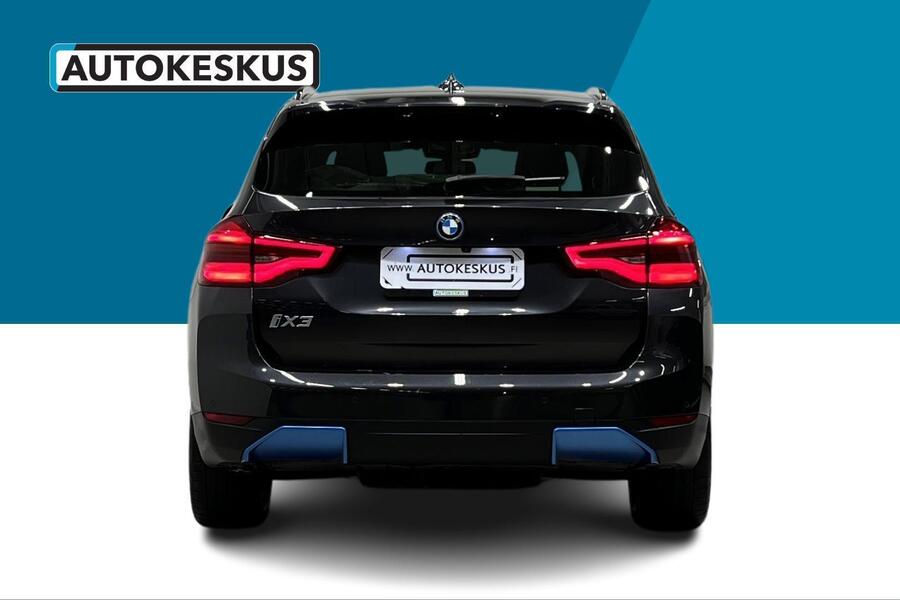 BMW iX3 vaihtoauto