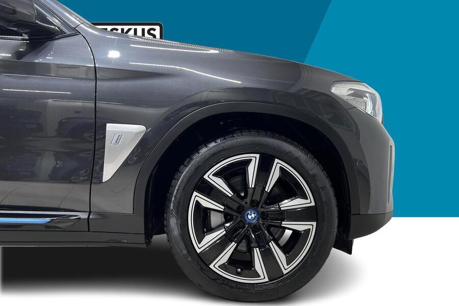 BMW iX3 vaihtoauto