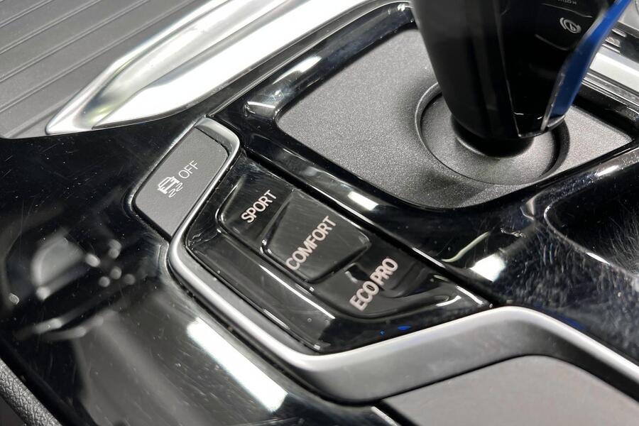 BMW iX3 vaihtoauto
