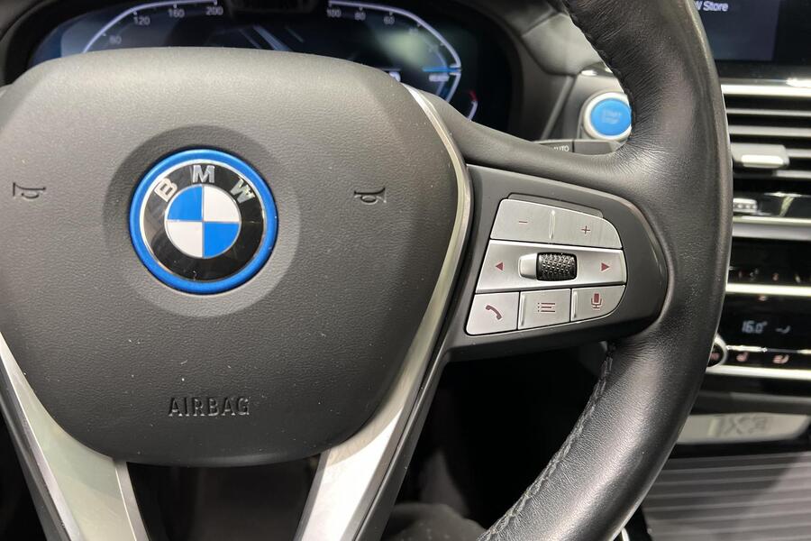BMW iX3 vaihtoauto