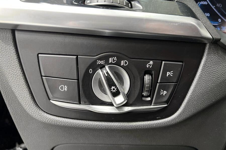 BMW iX3 vaihtoauto