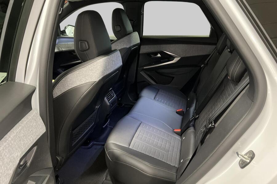 Peugeot E-3008 vaihtoauto