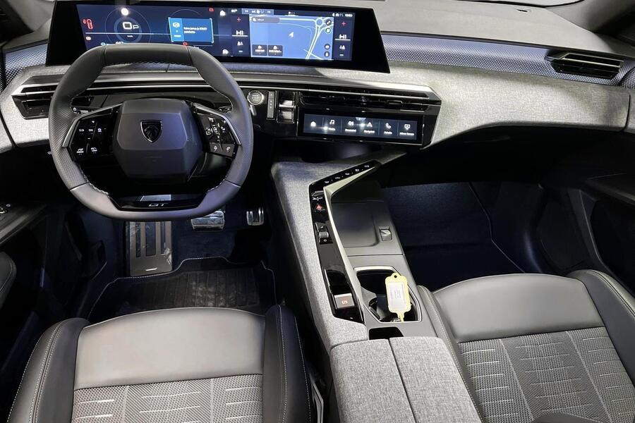 Peugeot E-3008 vaihtoauto