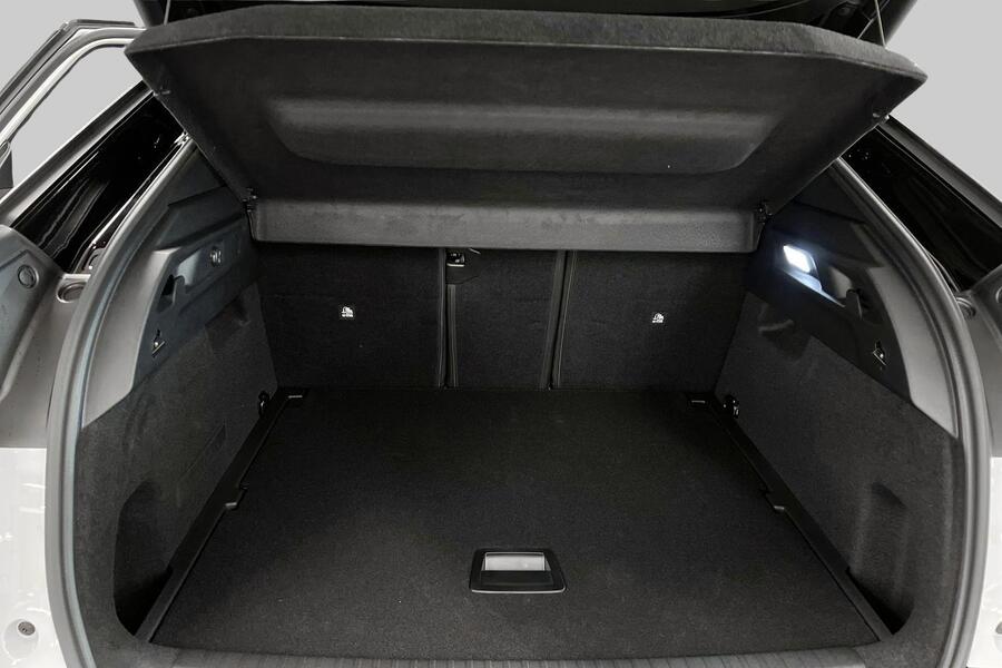 Peugeot E-3008 vaihtoauto