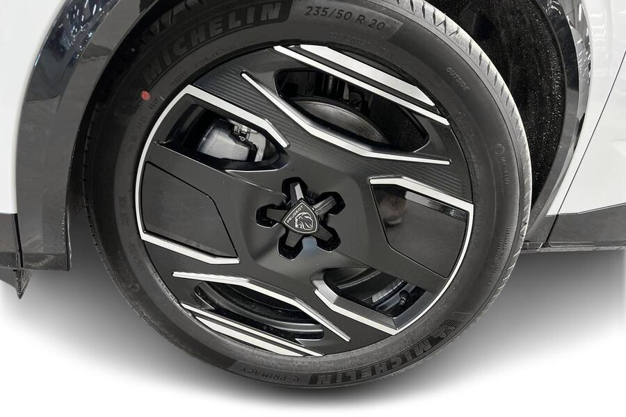 Peugeot E-3008 vaihtoauto