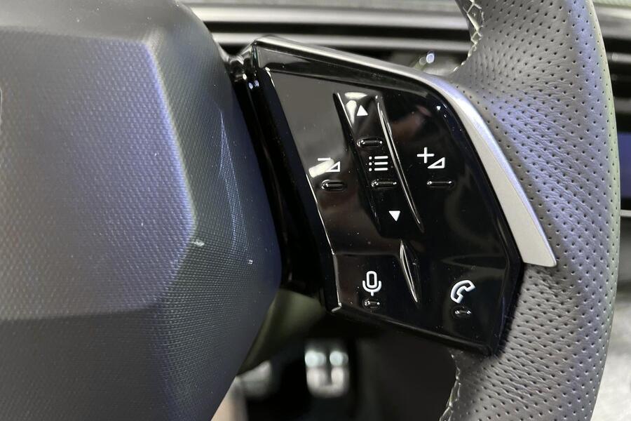 Peugeot E-3008 vaihtoauto