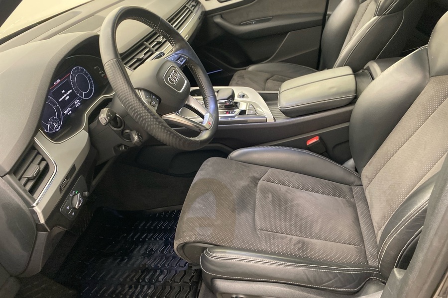 Audi Q7 vaihtoauto