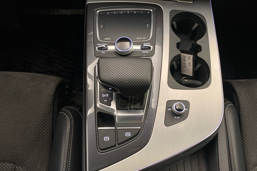 Audi Q7 vaihtoauto