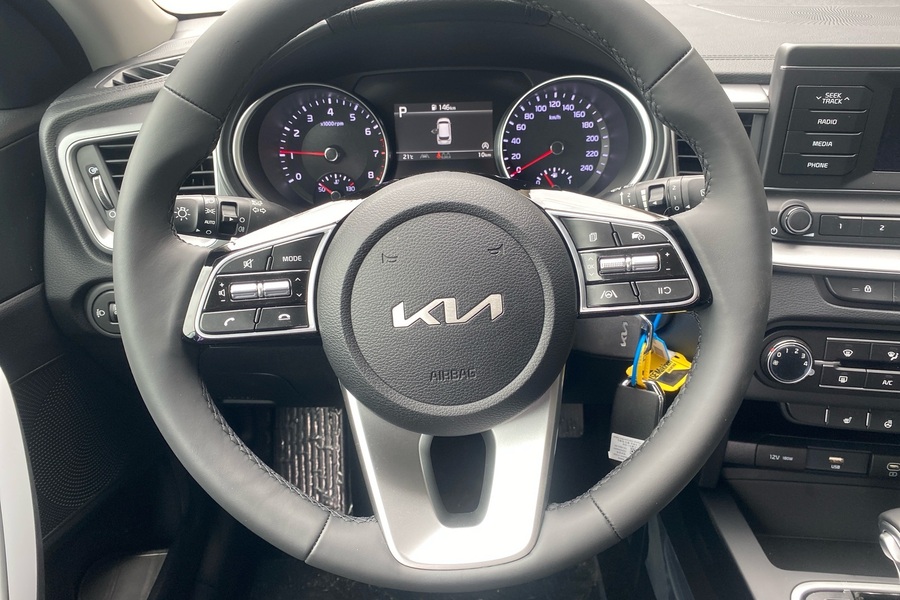 Kia Ceed vaihtoauto