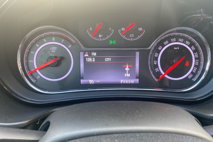 Opel Insignia vaihtoauto