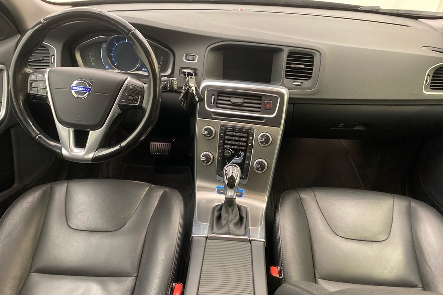 Volvo V60 vaihtoauto