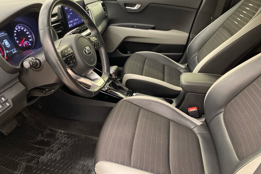 Kia Stonic vaihtoauto