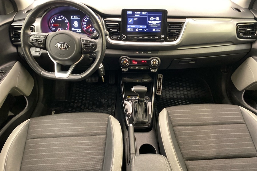 Kia Stonic vaihtoauto