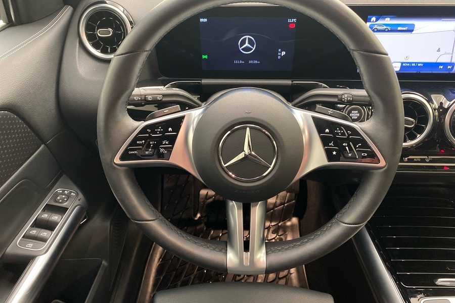 Mercedes-Benz GLA vaihtoauto