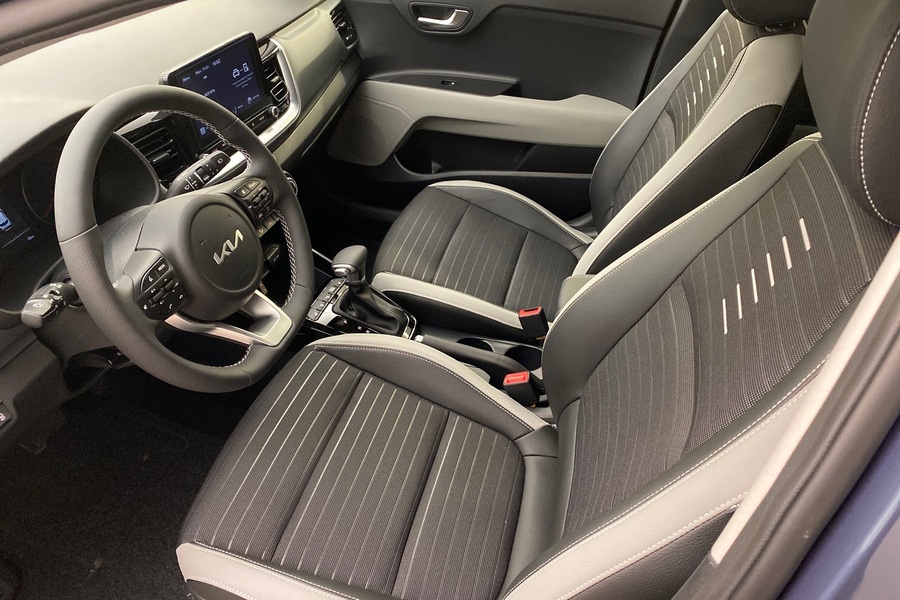 Kia Stonic vaihtoauto