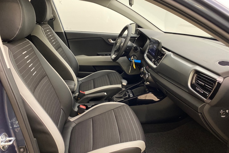 Kia Stonic vaihtoauto