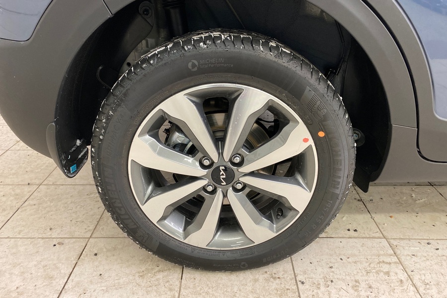 Kia Stonic vaihtoauto