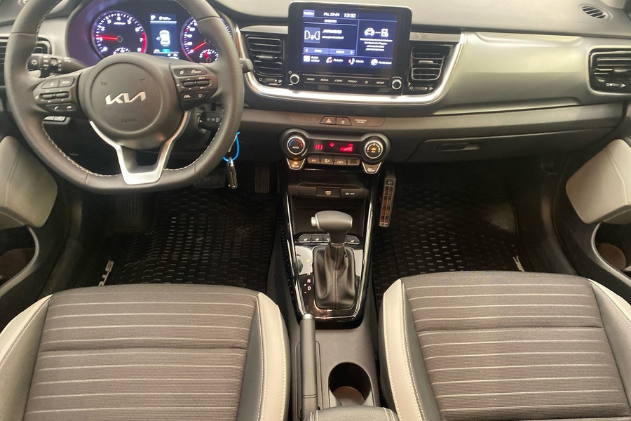 Kia Stonic vaihtoauto