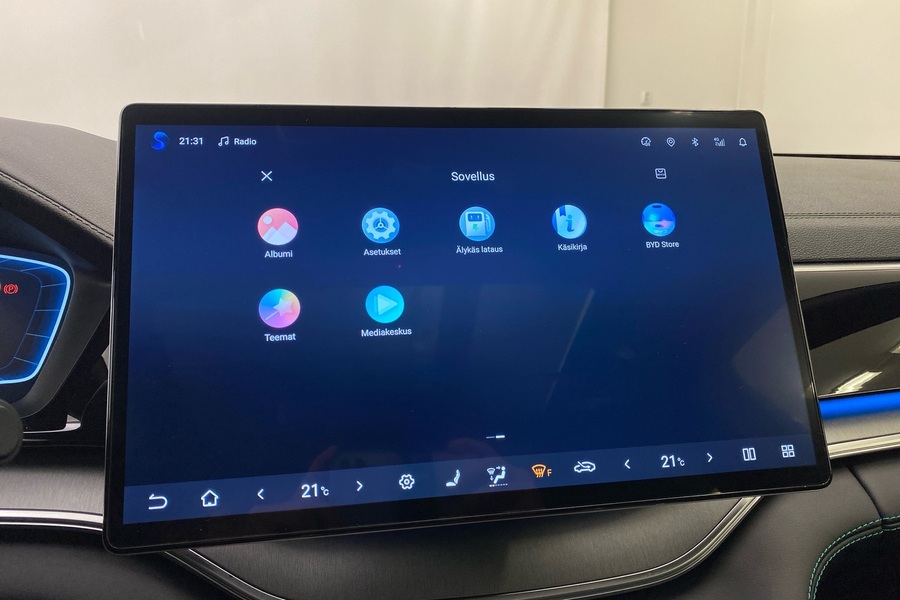 BYD Seal U DM-i vaihtoauto