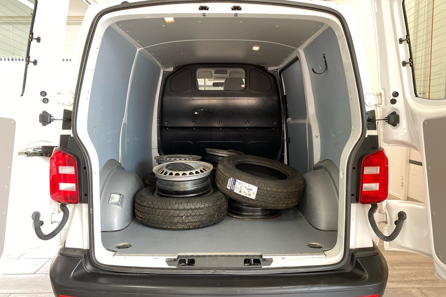 Volkswagen Transporter vaihtoauto