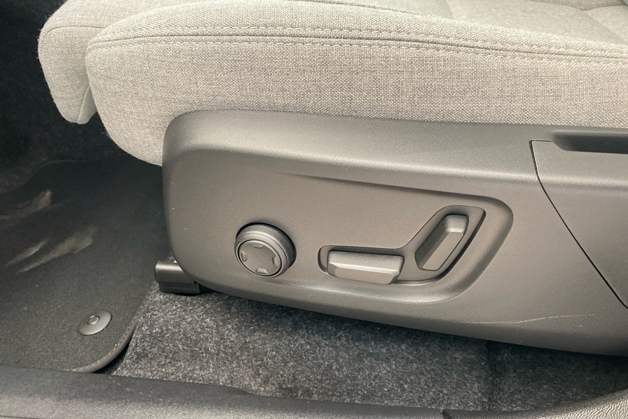 Volvo EX40 vaihtoauto