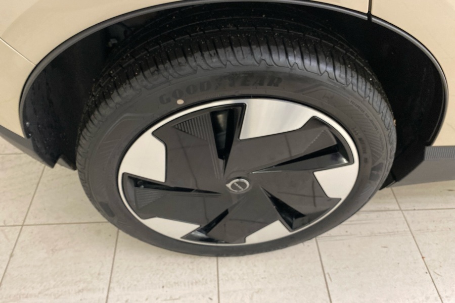 Volvo EX30 vaihtoauto