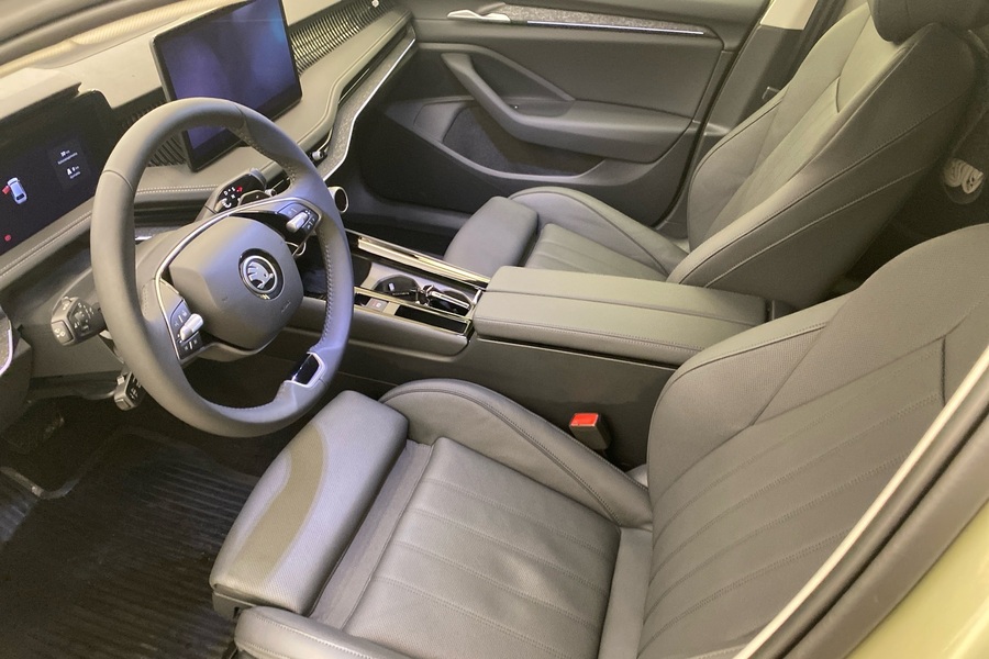 Skoda Superb vaihtoauto