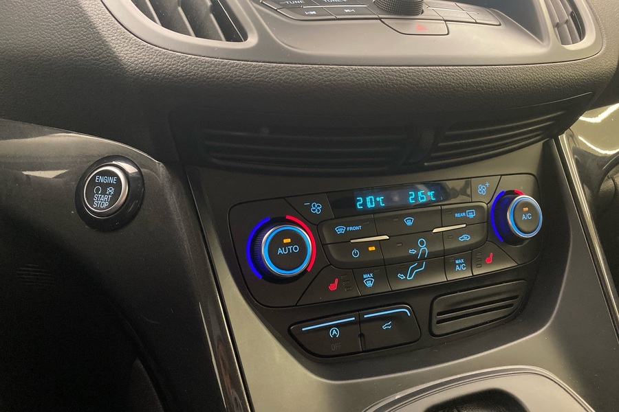 Ford Kuga vaihtoauto