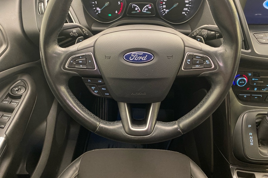 Ford Kuga vaihtoauto