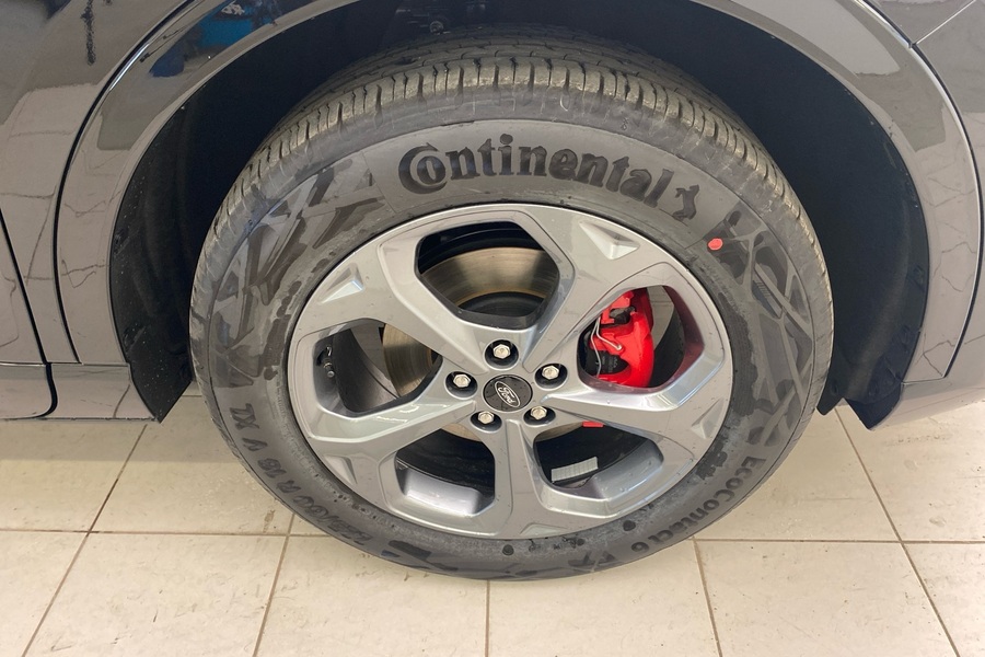 Ford Kuga vaihtoauto