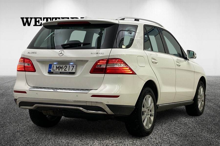 Mercedes-Benz ML vaihtoauto